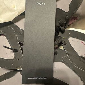 jordan 6 run small. authenticated!$225 Box included wore once. shoes like new